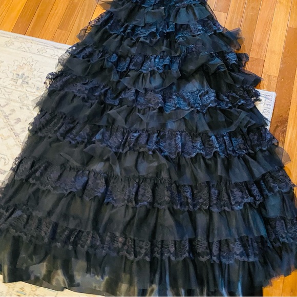Vintage Masquerade Black Lace Gothic Victorian Ball Gown Dress Whimsygoth - Picture 6 of 9